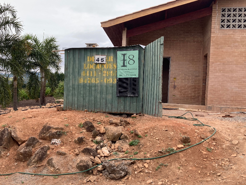 Construção com tijolo estrutural ecológico